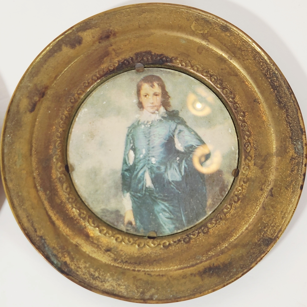 Vintage The Blue Boy & The Red Boy Brass Or Tin Wall Hanging Made In England 6" - Picture 4 of 6